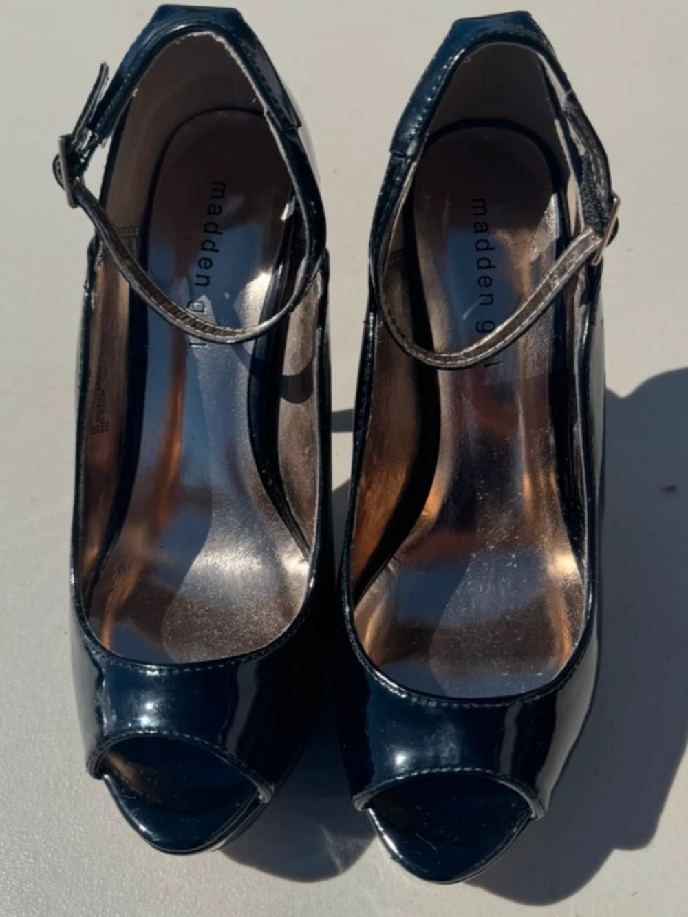 Madden Girl Black Patent Peep Toe Platform Stiletto Heels